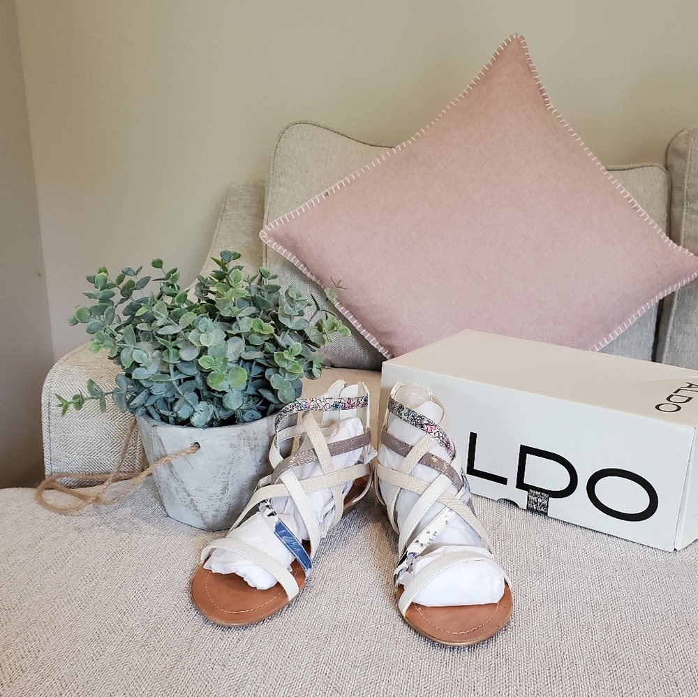 Brand new Aldo sandals size 34 4 4.5 5